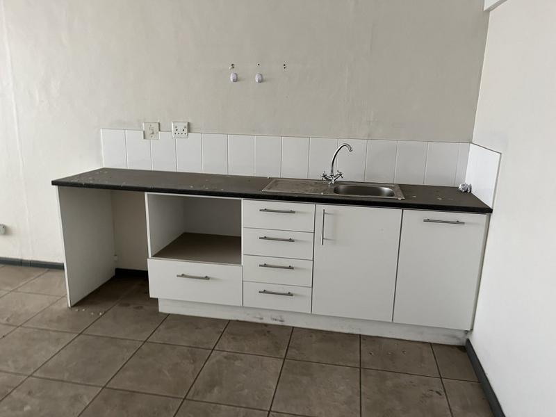 To Let commercial Property for Rent in Montague Gardens Western Cape